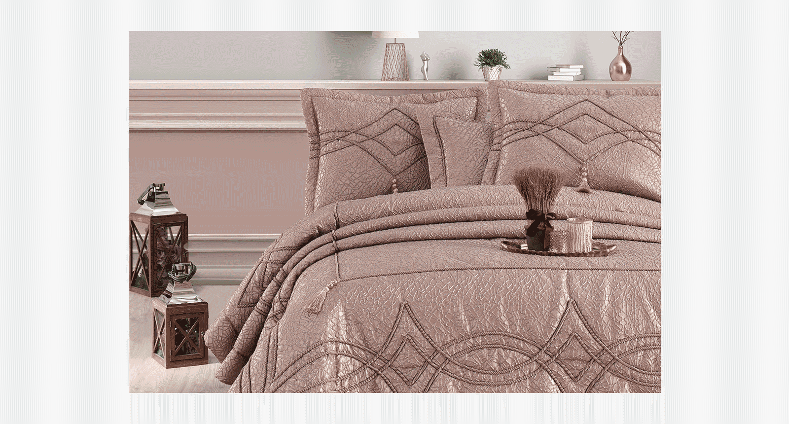 Savarona | Rose Gold