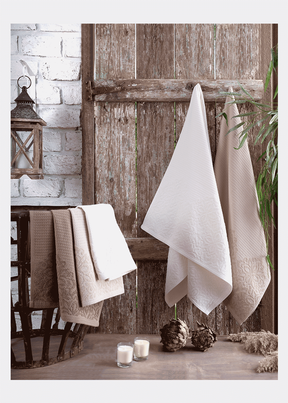 Dafne Towel